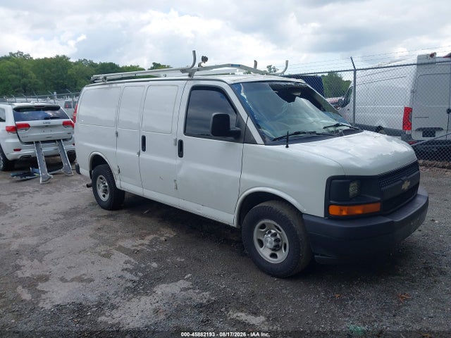 2015 Chevrolet Express 2500 Work Van მანქანა იყიდება აუქციონზე, vin: 1GCWGFCF1F1191343, აუქციონის ნომერი: 45882193