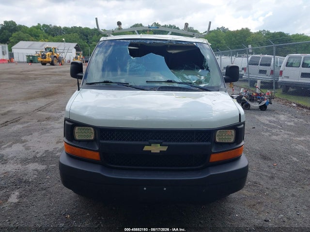 2015 Chevrolet Express 2500 Work Van მანქანა იყიდება აუქციონზე, vin: 1GCWGFCF1F1191343, აუქციონის ნომერი: 45882193