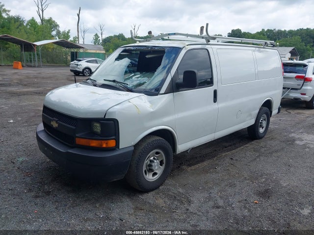 2015 Chevrolet Express 2500 Work Van მანქანა იყიდება აუქციონზე, vin: 1GCWGFCF1F1191343, აუქციონის ნომერი: 45882193