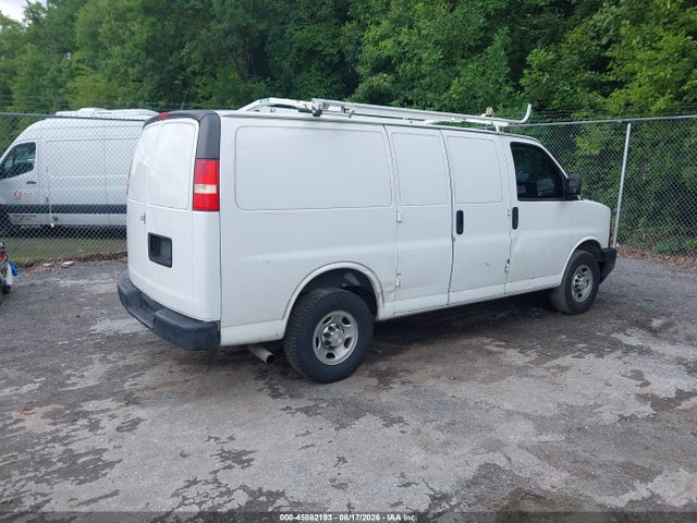 2015 Chevrolet Express 2500 Work Van მანქანა იყიდება აუქციონზე, vin: 1GCWGFCF1F1191343, აუქციონის ნომერი: 45882193