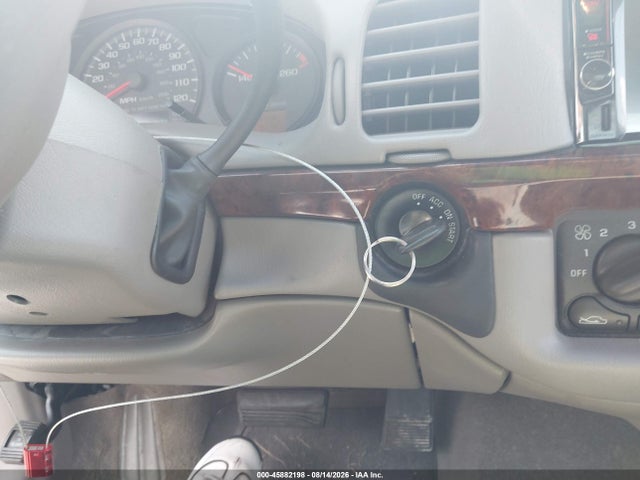 45882198 :رقم المزاد ، 2G1WF52E829217666 vin ، 2002 Chevrolet Impala مزاد بيع