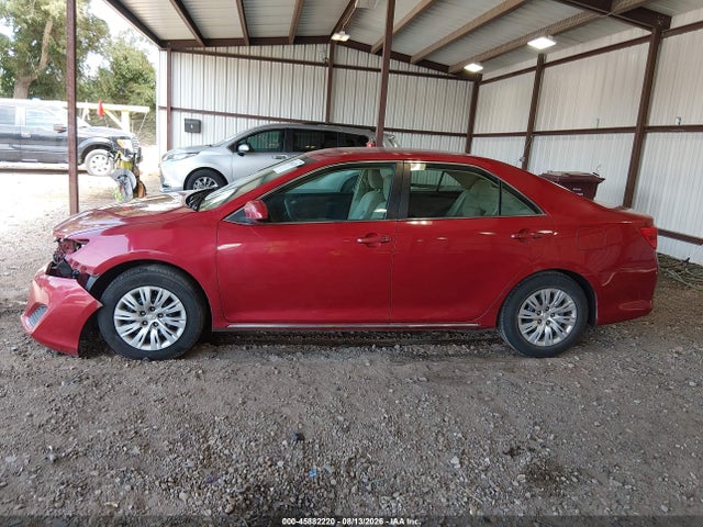 2013 Toyota Camry Le მანქანა იყიდება აუქციონზე, vin: 4T1BF1FK2DU689815, აუქციონის ნომერი: 45882220
