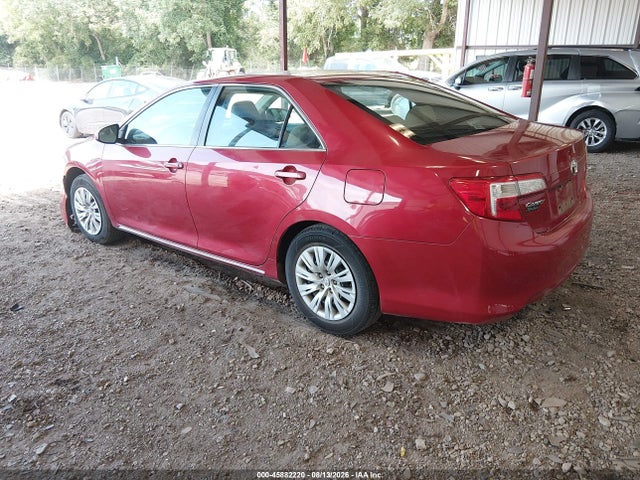 2013 Toyota Camry Le მანქანა იყიდება აუქციონზე, vin: 4T1BF1FK2DU689815, აუქციონის ნომერი: 45882220