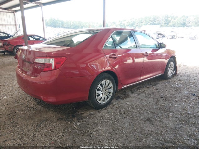 2013 Toyota Camry Le მანქანა იყიდება აუქციონზე, vin: 4T1BF1FK2DU689815, აუქციონის ნომერი: 45882220