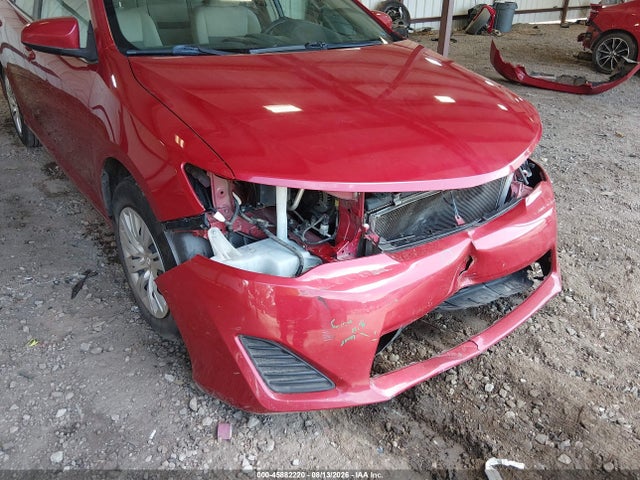 2013 Toyota Camry Le მანქანა იყიდება აუქციონზე, vin: 4T1BF1FK2DU689815, აუქციონის ნომერი: 45882220