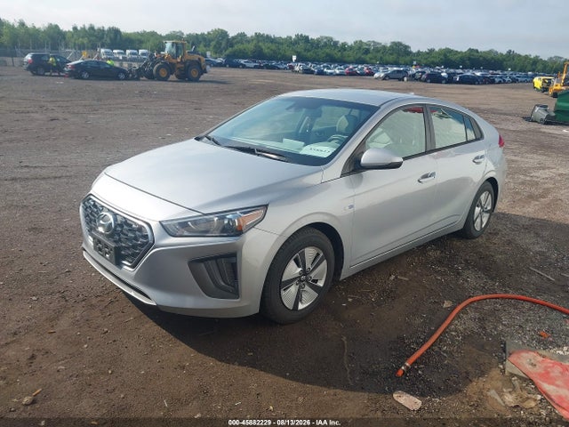 Продаж на аукціоні авто 2020 Hyundai Ioniq Hybrid Blue, vin: KMHC65LCXLU220754, номер лоту: 45882229