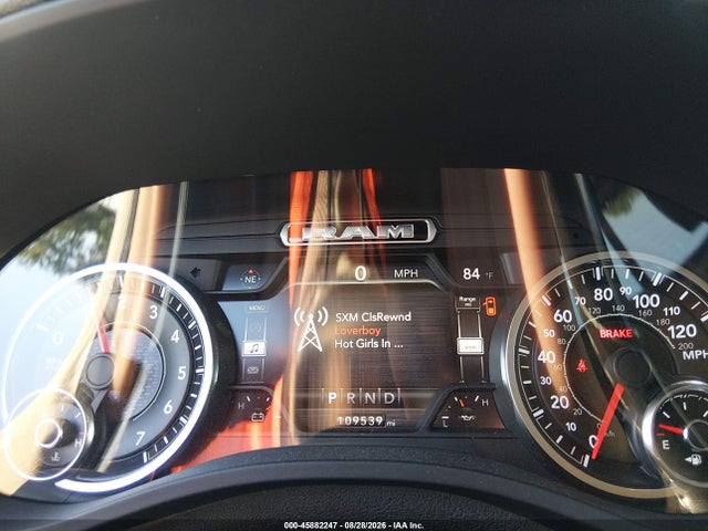 Продажа на аукционе авто 2021 Ram 1500 Laramie  4x4 5'7 Box, vin: 1C6SRFJT4MN635278, номер лота: 45882247