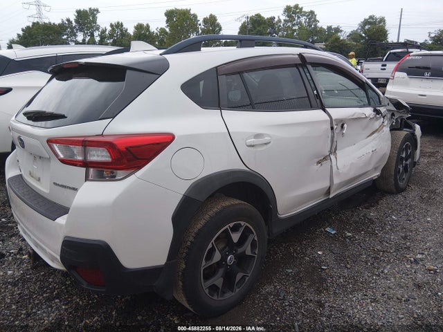 45882255 :رقم المزاد ، JF2GTABC4JH215081 vin ، 2018 Subaru Crosstrek 2.0i Premium مزاد بيع
