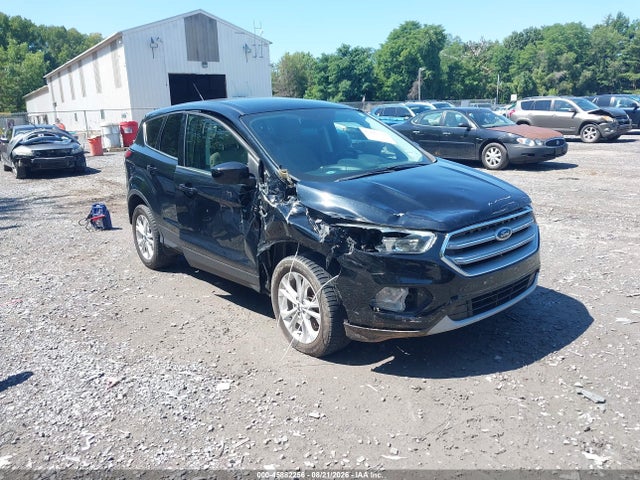 Продажа на аукционе авто 2017 Ford Escape Se, vin: 1FMCU9G95HUB46274, номер лота: 45882256
