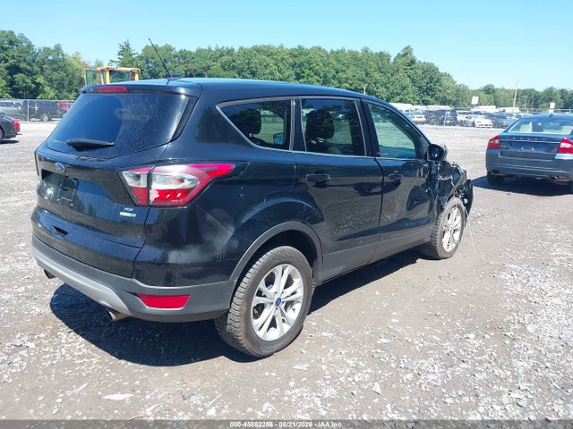 Продаж на аукціоні авто 2017 Ford Escape Se, vin: 1FMCU9G95HUB46274, номер лоту: 45882256
