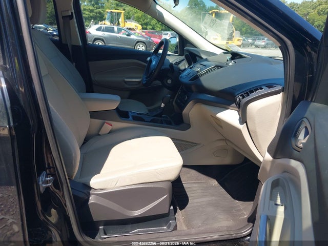 Продаж на аукціоні авто 2017 Ford Escape Se, vin: 1FMCU9G95HUB46274, номер лоту: 45882256