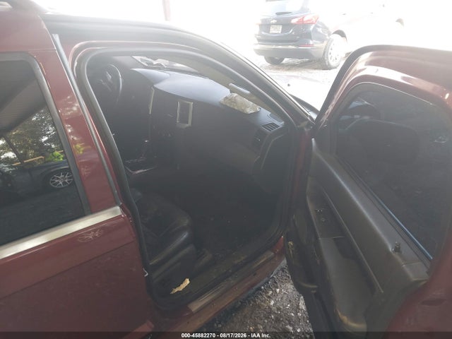 Продажа на аукционе авто 2008 Jeep Grand Cherokee Srt8, vin: 1J8HR78338C136268, номер лота: 45882270