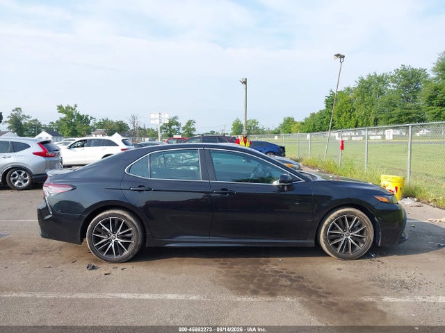45882273 :رقم المزاد ، 4T1G11BKXPU075996 vin ، 2023 Toyota Camry Se Awd مزاد بيع