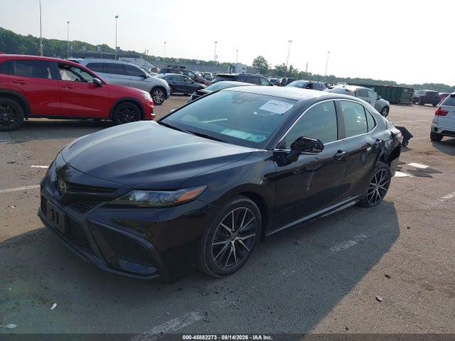 45882273 :رقم المزاد ، 4T1G11BKXPU075996 vin ، 2023 Toyota Camry Se Awd مزاد بيع