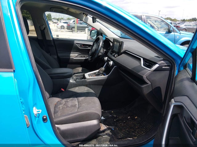 Auction sale of the 2020 Toyota Rav4 Le, vin: 2T3H1RFV2LC043764, lot number: 45882275