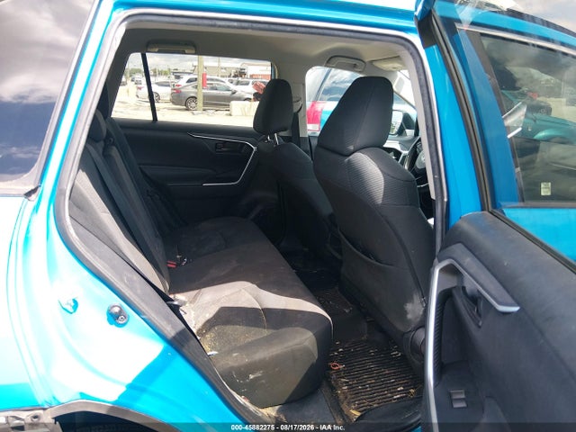 Auction sale of the 2020 Toyota Rav4 Le, vin: 2T3H1RFV2LC043764, lot number: 45882275