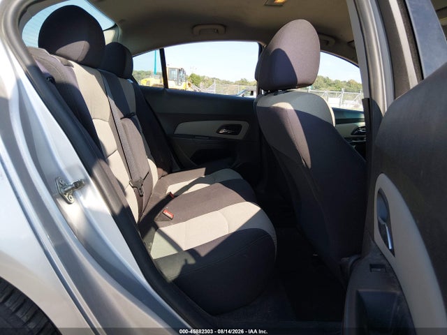 45882303 :رقم المزاد ، 1G1PB5SG1E7328860 vin ، 2014 Chevrolet Cruze Ls Manual مزاد بيع