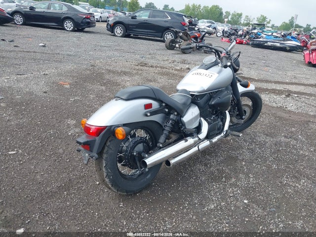JH2RC5375FK501586 Honda Vt750 C2b
