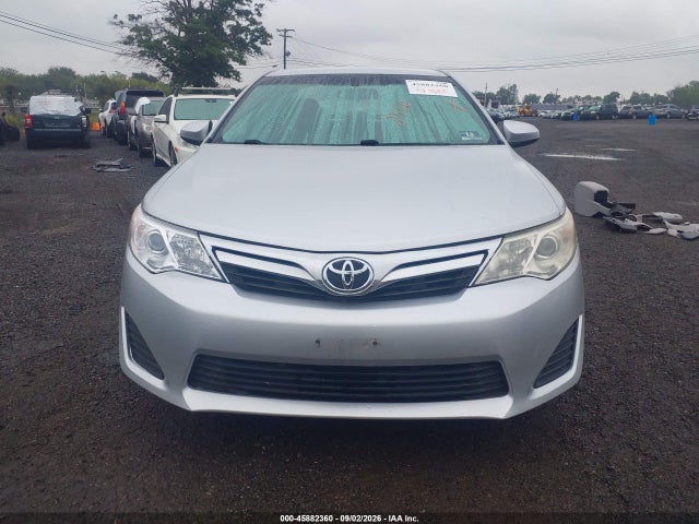 45882360 :رقم المزاد ، 4T4BF1FK9DR275680 vin ، 2013 Toyota Camry Le مزاد بيع