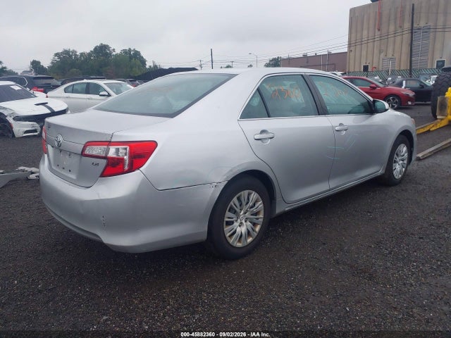 45882360 :رقم المزاد ، 4T4BF1FK9DR275680 vin ، 2013 Toyota Camry Le مزاد بيع