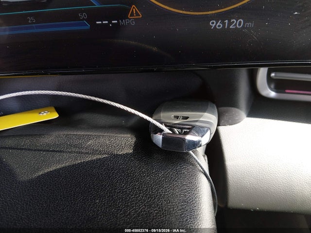 2023 Hyundai Elantra Limited მანქანა იყიდება აუქციონზე, vin: KMHLP4AG2PU584265, აუქციონის ნომერი: 45882376