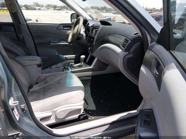 2013 Subaru Forester 2.5x Premium მანქანა იყიდება აუქციონზე, vin: JF2SHADC2DH400887, აუქციონის ნომერი: 45882377