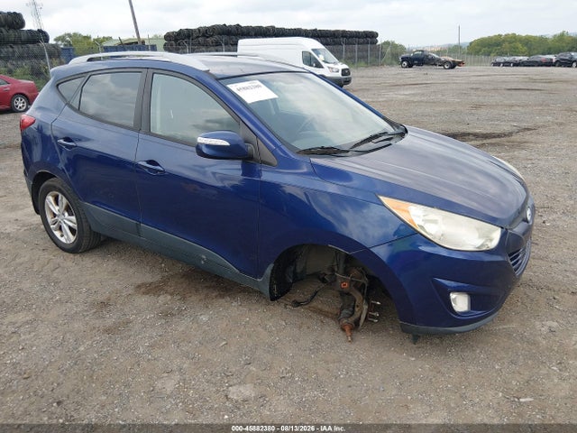 Продажа на аукционе авто 2013 Hyundai Tucson Gls, vin: KM8JUCACXDU556720, номер лота: 45882380