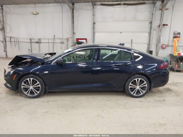 2019 Buick Regal Sportback Awd Essence მანქანა იყიდება აუქციონზე, vin: W04GR6SXXK1010575, აუქციონის ნომერი: 45882418