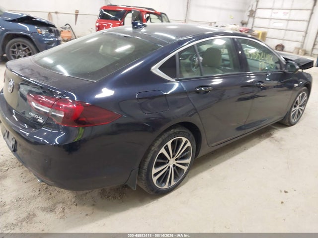 2019 Buick Regal Sportback Awd Essence მანქანა იყიდება აუქციონზე, vin: W04GR6SXXK1010575, აუქციონის ნომერი: 45882418