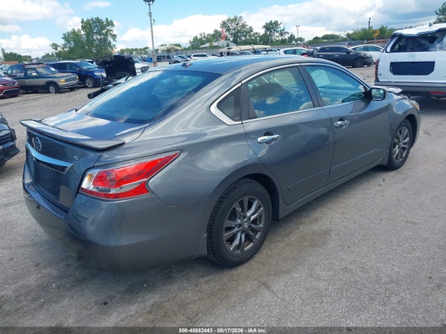 Nissan Altima 2.5 S 2015 1N4AL3AP5FN906333 Image 4