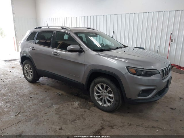 45882445 :رقم المزاد ، 1C4PJMCBXKD440450 vin ، 2019 Jeep Cherokee Latitude 4x4 مزاد بيع