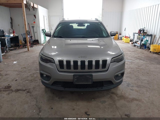 45882445 :رقم المزاد ، 1C4PJMCBXKD440450 vin ، 2019 Jeep Cherokee Latitude 4x4 مزاد بيع