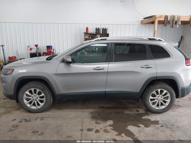 45882445 :رقم المزاد ، 1C4PJMCBXKD440450 vin ، 2019 Jeep Cherokee Latitude 4x4 مزاد بيع