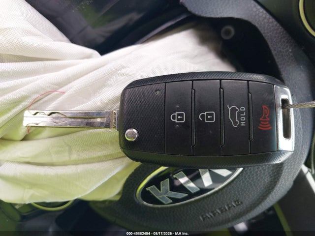 Продаж на аукціоні авто 2016 Kia Soul, vin: KNDJN2A22G7839084, номер лоту: 45882454