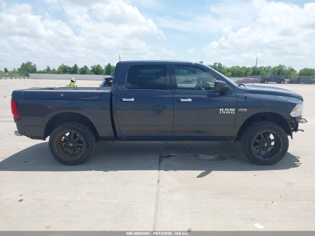 1C6RR7LT7HS701170 RAM 1500 Lone Star 4x4 5&#039;7 Box