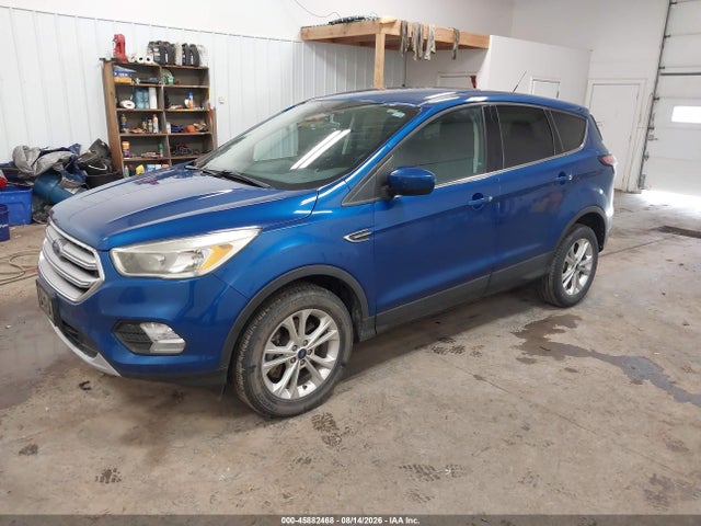 Продажа на аукционе авто 2017 Ford Escape Se, vin: 1FMCU9GD5HUE18505, номер лота: 45882468