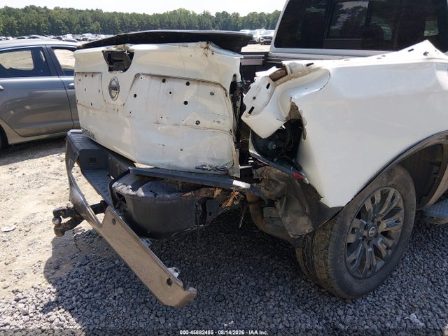 2018 Nissan Titan Platinum Reserve მანქანა იყიდება აუქციონზე, vin: 1N6AA1E53JN505401, აუქციონის ნომერი: 45882485
