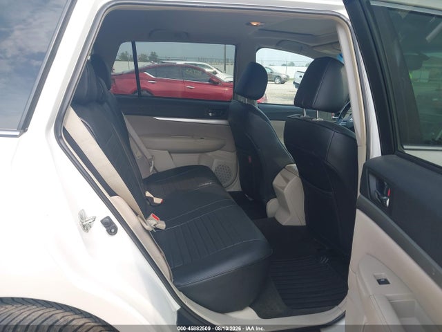 45882509 :رقم المزاد ، 4S4BRCDC8E3289019 vin ، 2014 Subaru Outback 2.5i Premium مزاد بيع
