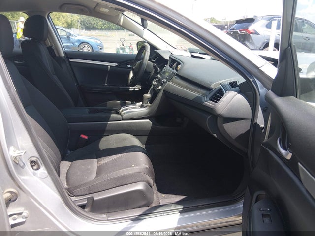 45882541 :رقم المزاد ، 2HGFC2F63KH567716 vin ، 2019 Honda Civic Lx مزاد بيع