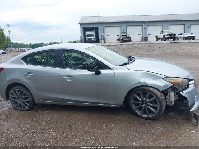Продажа на аукционе авто 2018 Mazda Mazda3 Touring, vin: 3MZBN1V35JM200676, номер лота: 45882560