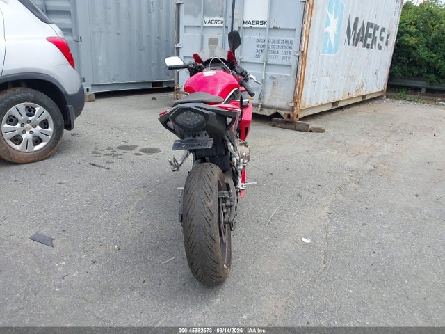 MLHPC6253N5300592 Honda Cbr500 Ra