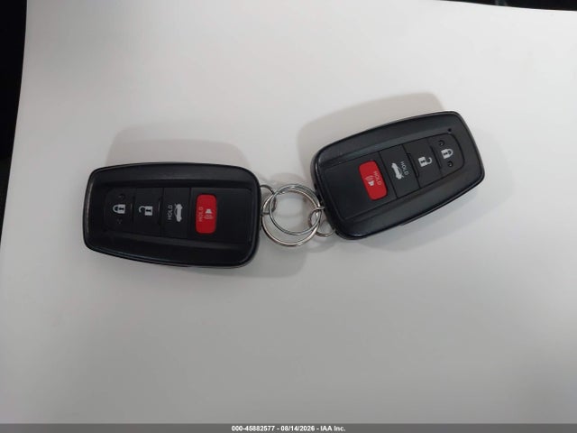45882577 :رقم المزاد ، 5YFVPMAE7MP261396 vin ، 2021 Toyota Corolla Le مزاد بيع