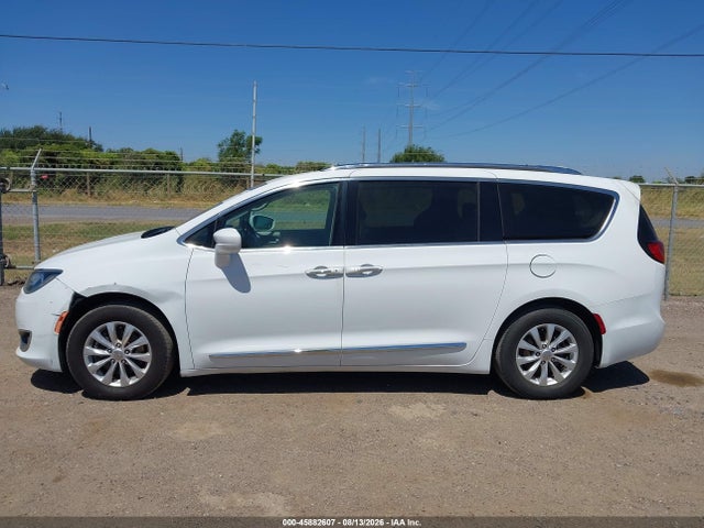 Aukcja sprzedaży 2018 Chrysler Pacifica Touring L, vin: 2C4RC1BG0JR110861, numer aukcji: 45882607