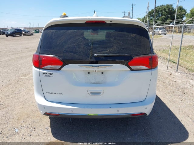 Aukcja sprzedaży 2018 Chrysler Pacifica Touring L, vin: 2C4RC1BG0JR110861, numer aukcji: 45882607