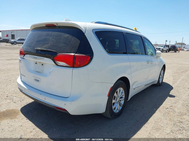 Aukcja sprzedaży 2018 Chrysler Pacifica Touring L, vin: 2C4RC1BG0JR110861, numer aukcji: 45882607