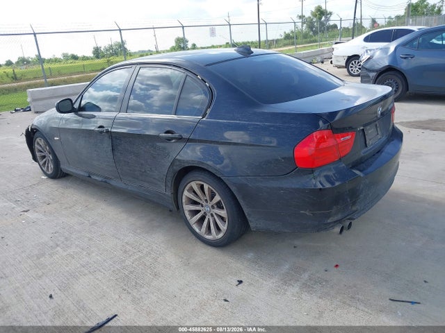 Aukcja sprzedaży 2011 Bmw 328i, vin: WBAPH7C52BE675004, numer aukcji: 45882625