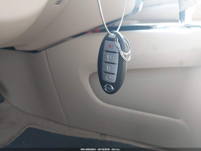Продажа на аукционе авто 2015 Nissan Pathfinder Sv, vin: 5N1AR2MN5FC721817, номер лота: 45882642