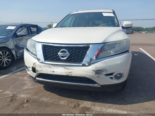 Продажа на аукционе авто 2015 Nissan Pathfinder Sv, vin: 5N1AR2MN5FC721817, номер лота: 45882642