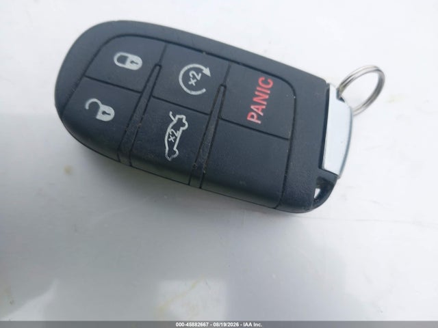 45882667 :رقم المزاد ، 1C3CCCBB0GN161986 vin ، 2016 Chrysler 200 S مزاد بيع
