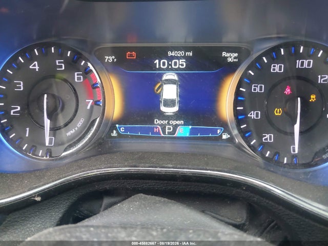 45882667 :رقم المزاد ، 1C3CCCBB0GN161986 vin ، 2016 Chrysler 200 S مزاد بيع